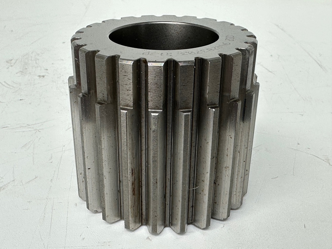 Liebherr Sonnenrad ID-Nr.9442837. FAT350 - FAT350P022 - FAT350P032 - FAT350P059 - FAT350P062 - FAT350P068 - FAT350P079. LH22, LOS103, ER912, LOS914, LOS924 COMP, R313, R317, R900, R902, R904, R912, - Caixa de velocidade para Escavadora de rastos: foto 2 Liebherr Sonnenrad ID-Nr.9442837. FAT350 - FAT350P022 - FAT350P032 - FAT350P059 - FAT350P062 - FAT350P068 - FAT350P079. LH22, LOS103, ER912, LOS914, LOS924 COMP, R313, R317, R900, R902, R904, R912, - Caixa de velocidade para Escavadora de rastos: foto 2