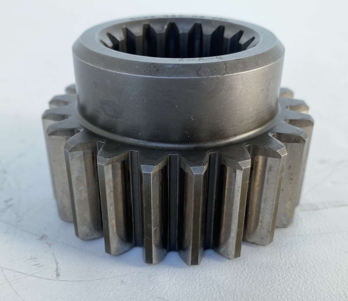 Liebherr Sonnenrad ID-Nr.9443067 - ID-Nr.944306703. SAT275/222, SAT275/232 - SAT275/255. A932, A934, E932, P932, P934, R932, R934B, R934 C, R944 C T, R944 C TUN. #ZWL# - Motor de giro para Máquina de construção: foto 1 Liebherr Sonnenrad ID-Nr.9443067 - ID-Nr.944306703. SAT275/222, SAT275/232 - SAT275/255. A932, A934, E932, P932, P934, R932, R934B, R934 C, R944 C T, R944 C TUN. #ZWL# - Motor de giro para Máquina de construção: foto 1