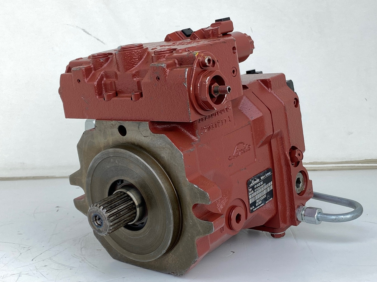 Linde Verstellpumpe-Axialkolbenpumpe Typ:HPV 55-02R 2623. #HPV55BC# - Bomba hidráulica: foto 2 Linde Verstellpumpe-Axialkolbenpumpe Typ:HPV 55-02R 2623. #HPV55BC# - Bomba hidráulica: foto 2