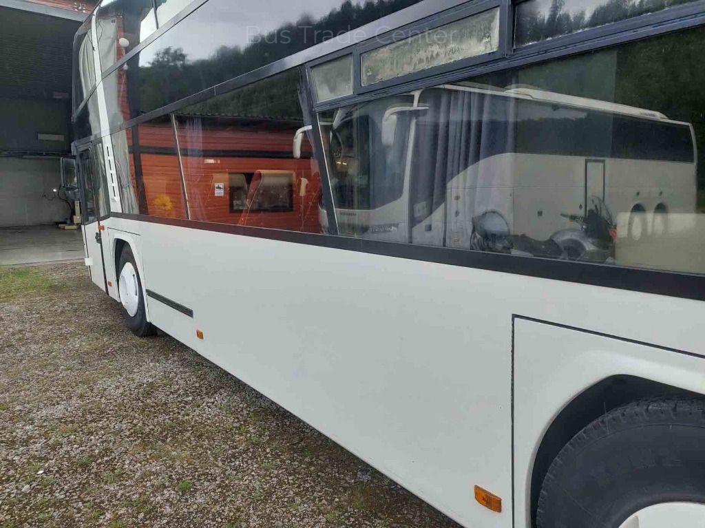 NEOPLAN Skyliner N122/3 - Autocarro: foto 4 NEOPLAN Skyliner N122/3 - Autocarro: foto 4