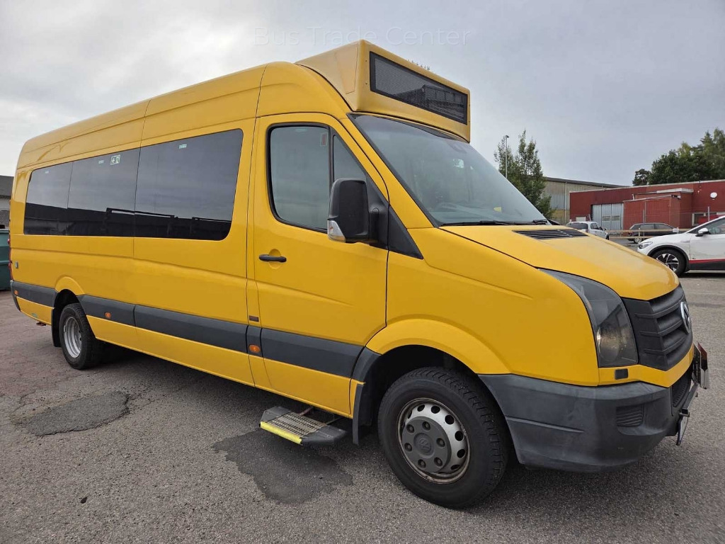VOLKSWAGEN CRAFTER 50 LR // 8 pcs with lift - Minibus, Furgão de passageiros: foto 1 VOLKSWAGEN CRAFTER 50 LR // 8 pcs with lift - Minibus, Furgão de passageiros: foto 1