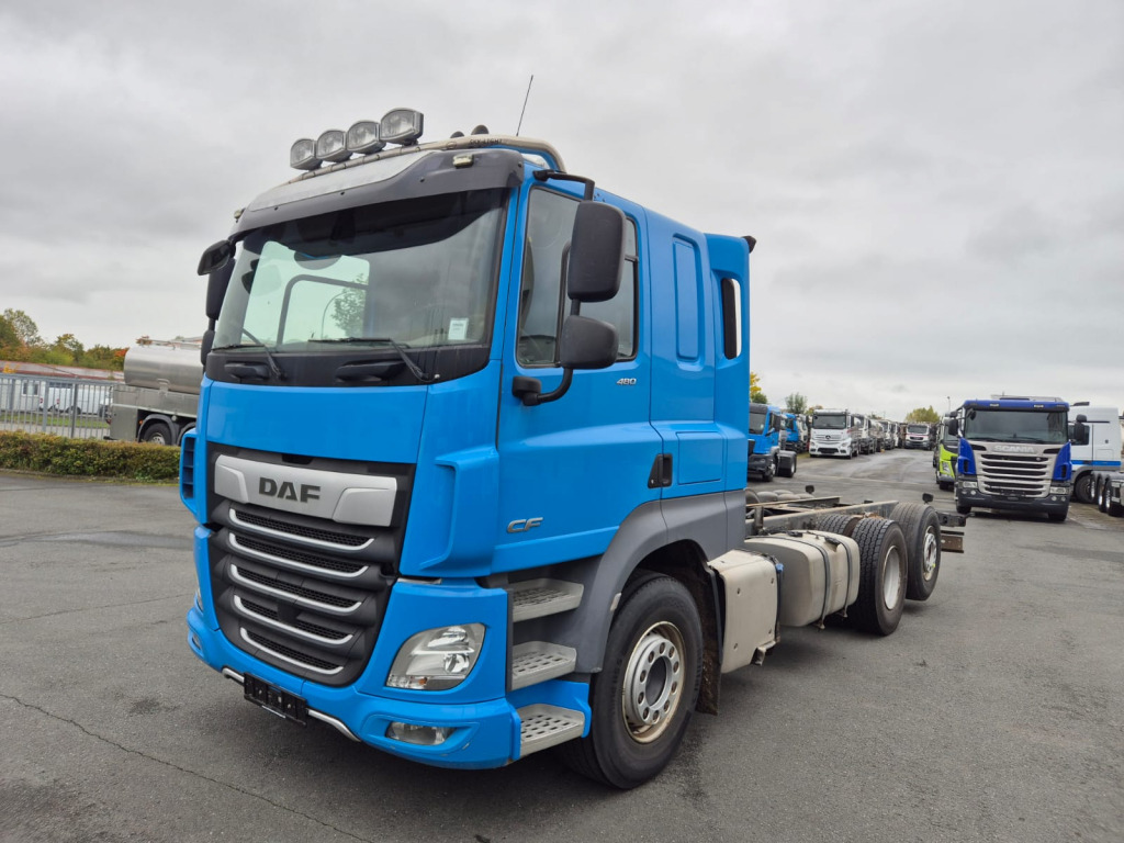 DAF CF 480 6x2 (Nr. 6097) - Camião chassi: foto 3 DAF CF 480 6x2 (Nr. 6097) - Camião chassi: foto 3
