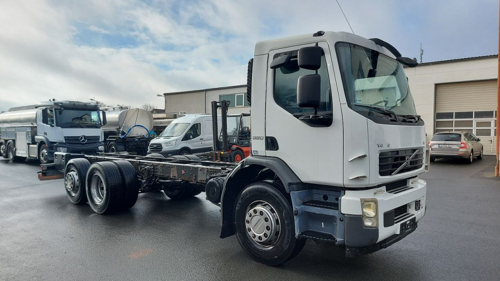 Volvo FE 320 (Nr. 4979) - Camião chassi: foto 1 Volvo FE 320 (Nr. 4979) - Camião chassi: foto 1