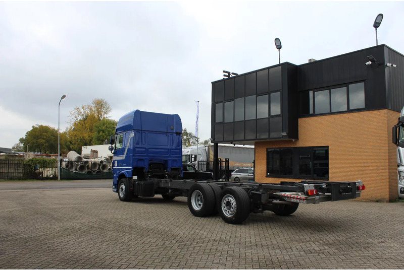 DAF XF 510 * EURO6 * MANUAL * 6X2 * - Camião chassi: foto 3 DAF XF 510 * EURO6 * MANUAL * 6X2 * - Camião chassi: foto 3