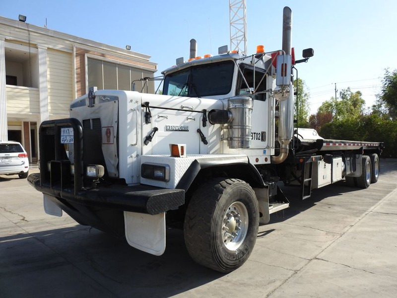 Kenworth * C500 * Bed / winch Truck * 6x4 Oil Field Truck * - Camião de caixa aberta/ Plataforma: foto 1 Kenworth * C500 * Bed / winch Truck * 6x4 Oil Field Truck * - Camião de caixa aberta/ Plataforma: foto 1