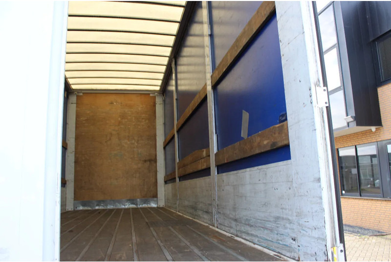 Camião de lona Mercedes-Benz Actros 1842 * EURO6 * 4X2 * TOP CONDITION *: foto 14 Camião de lona Mercedes-Benz Actros 1842 * EURO6 * 4X2 * TOP CONDITION *: foto 14