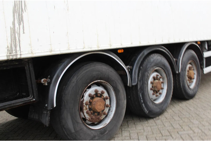 Semi-reboque piso móvel Samro * FULL ALUMINIUM * 93 CUB *: foto 11 Semi-reboque piso móvel Samro * FULL ALUMINIUM * 93 CUB *: foto 11