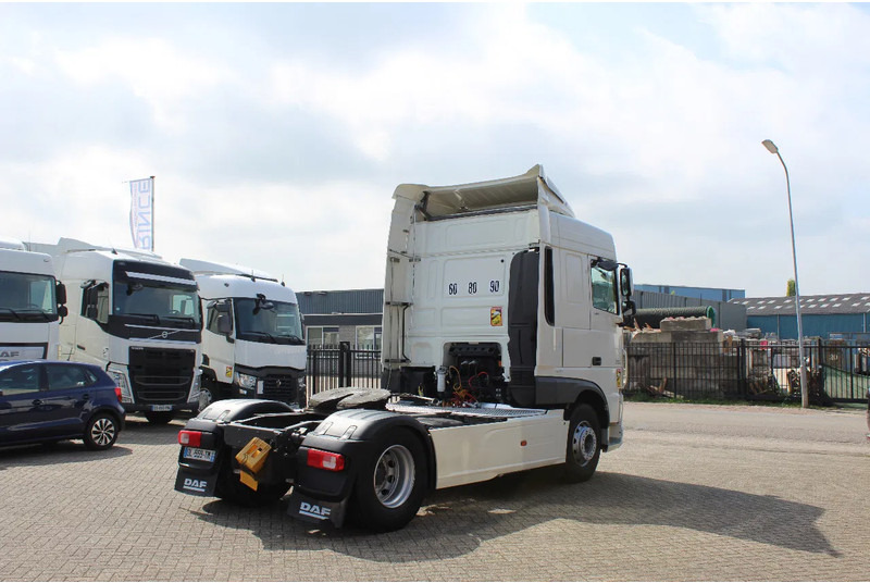 DAF XF 510 * RETARDER * 4X2 * ADR * - Tractor: foto 4 DAF XF 510 * RETARDER * 4X2 * ADR * - Tractor: foto 4