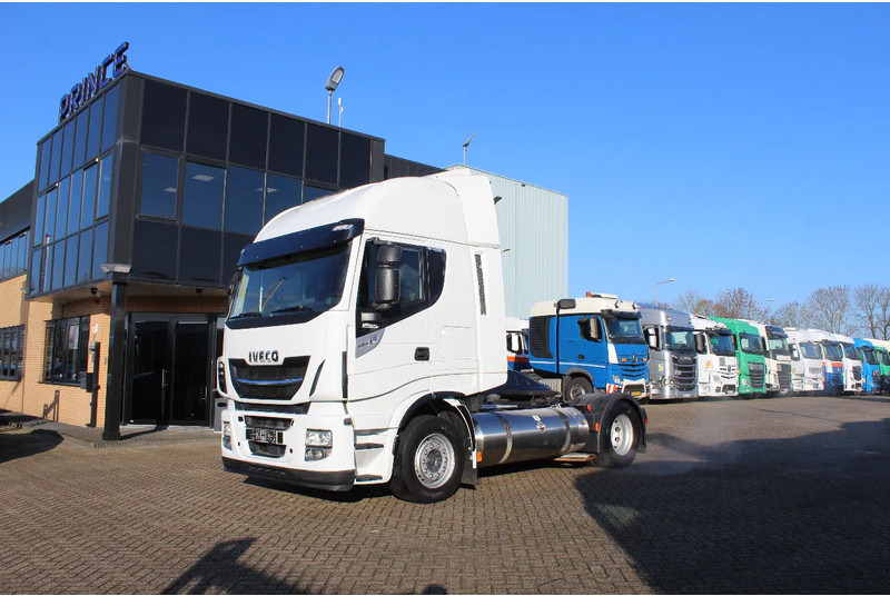 Iveco Stralis 460 * RETARDER * LNG * 4X2 * - Tractor: foto 1 Iveco Stralis 460 * RETARDER * LNG * 4X2 * - Tractor: foto 1