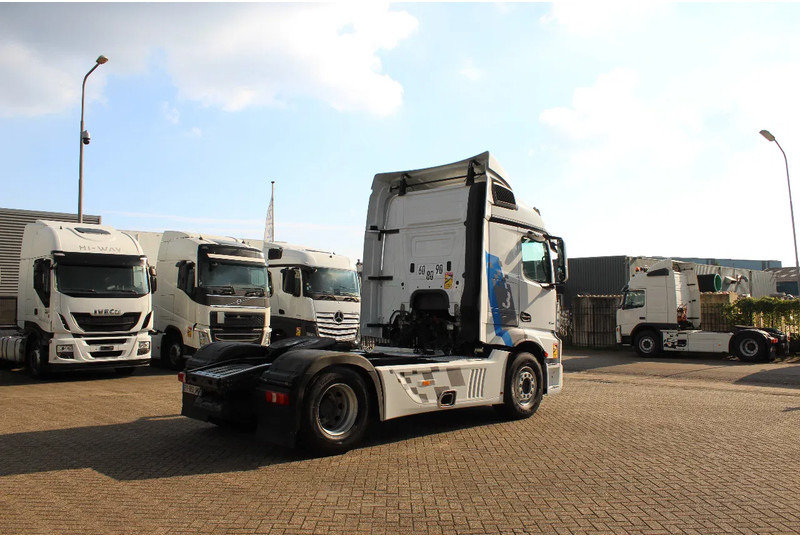 Mercedes-Benz Actros 1853 * RETARDER * 4X2 * - Tractor: foto 5 Mercedes-Benz Actros 1853 * RETARDER * 4X2 * - Tractor: foto 5