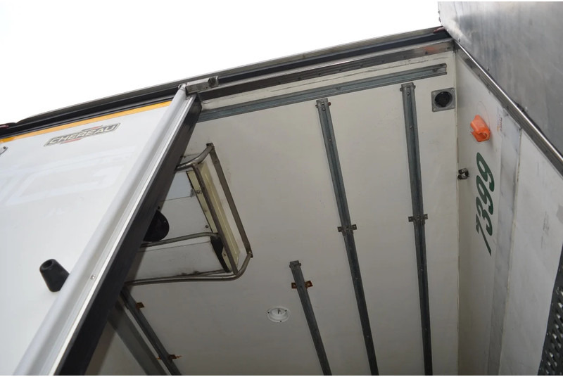 Camião frigorífico Volvo * EURO5 * CARRIER SUPRA 950MT * 4X2 *: foto 13