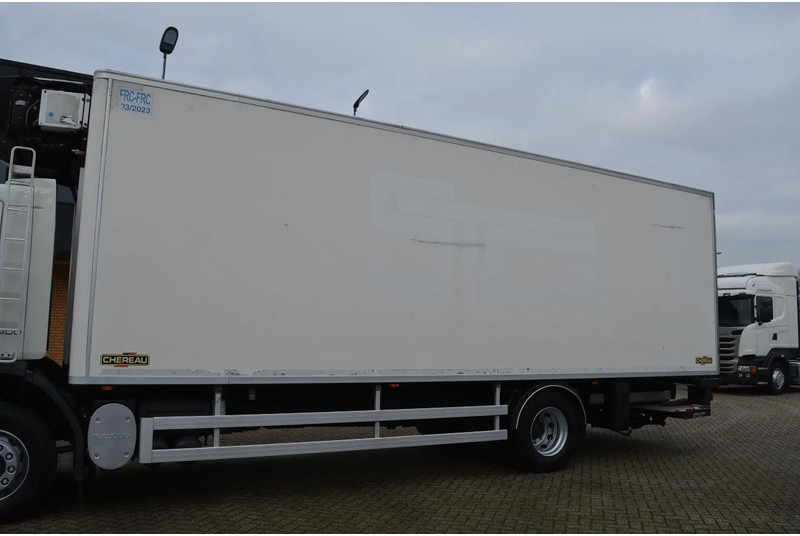 Volvo * EURO5 * CARRIER SUPRA 950MT * 4X2 * - Camião frigorífico: foto 3 Volvo * EURO5 * CARRIER SUPRA 950MT * 4X2 * - Camião frigorífico: foto 3