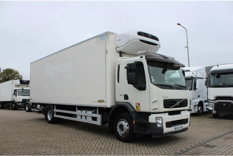Volvo FE 260 * EURO5 * THERMO KING T-1200R * 4X2 * - Camião frigorífico: foto 4 Volvo FE 260 * EURO5 * THERMO KING T-1200R * 4X2 * - Camião frigorífico: foto 4