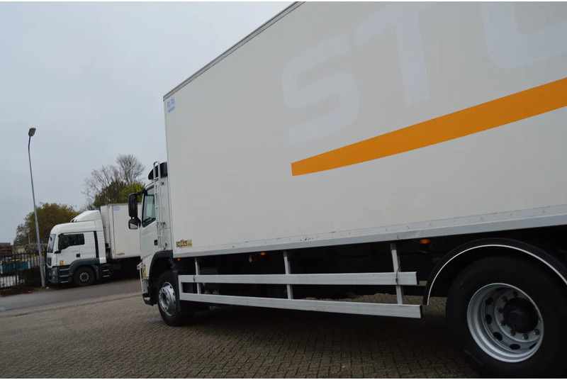 Camião frigorífico Volvo FM 370 * EURO5 * CARRIER SUPRA 950 SILENT * 6X2 *: foto 16