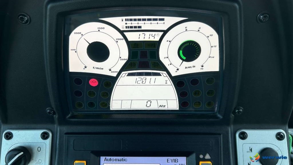 Compactador de asfalto Bomag BW 174 AP-4V AM: foto 18 Compactador de asfalto Bomag BW 174 AP-4V AM: foto 18