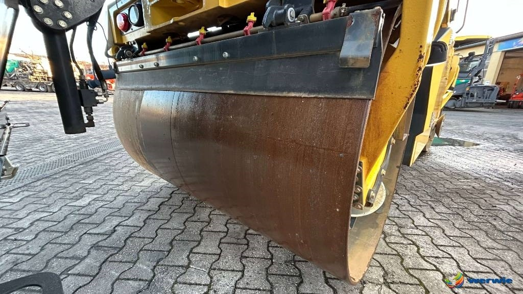 Compactador de asfalto Bomag BW 174 AP-4V AM: foto 9 Compactador de asfalto Bomag BW 174 AP-4V AM: foto 9