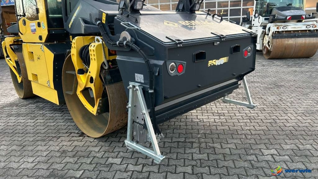 Compactador de asfalto Bomag BW 174 AP-4V AM: foto 11 Compactador de asfalto Bomag BW 174 AP-4V AM: foto 11