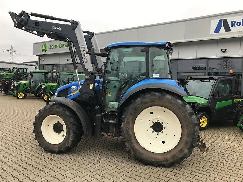 New Holland T4.85 - Trator: foto 3 New Holland T4.85 - Trator: foto 3