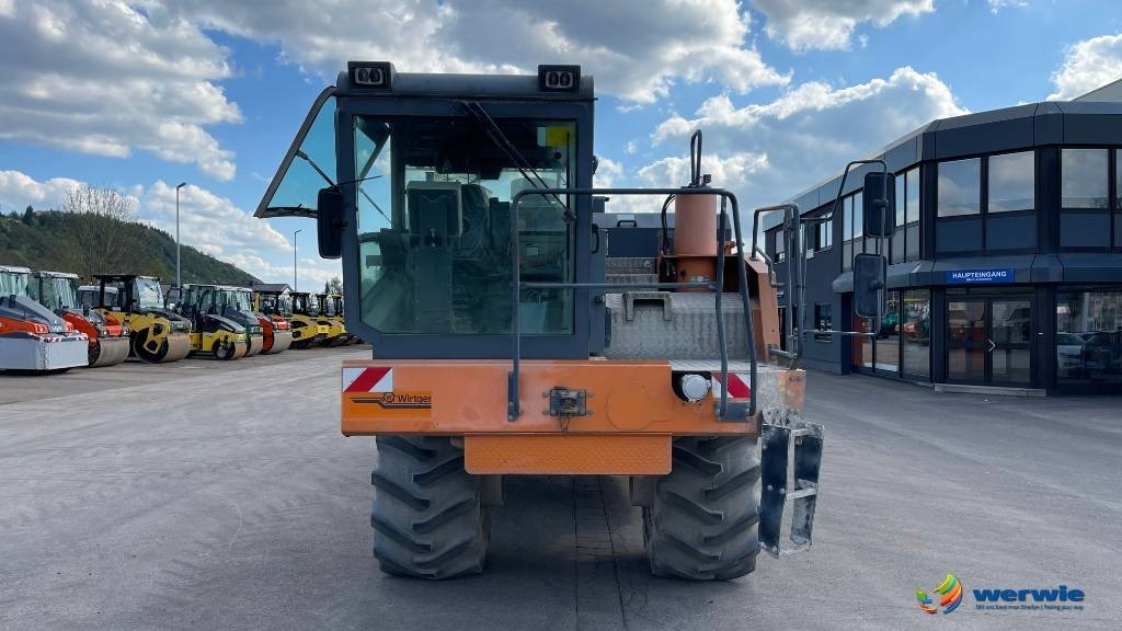 Wirtgen WR2400 - Máquina de asfalto: foto 3 Wirtgen WR2400 - Máquina de asfalto: foto 3