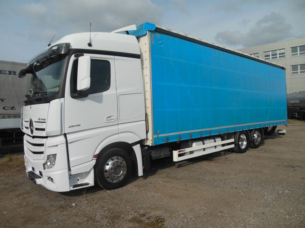 Mercedes-Benz ACTROS 2546, 24 PALETTEN, LBW, ALU FELGEN, TOP!! - Camião de lona: foto 1 Mercedes-Benz ACTROS 2546, 24 PALETTEN, LBW, ALU FELGEN, TOP!! - Camião de lona: foto 1