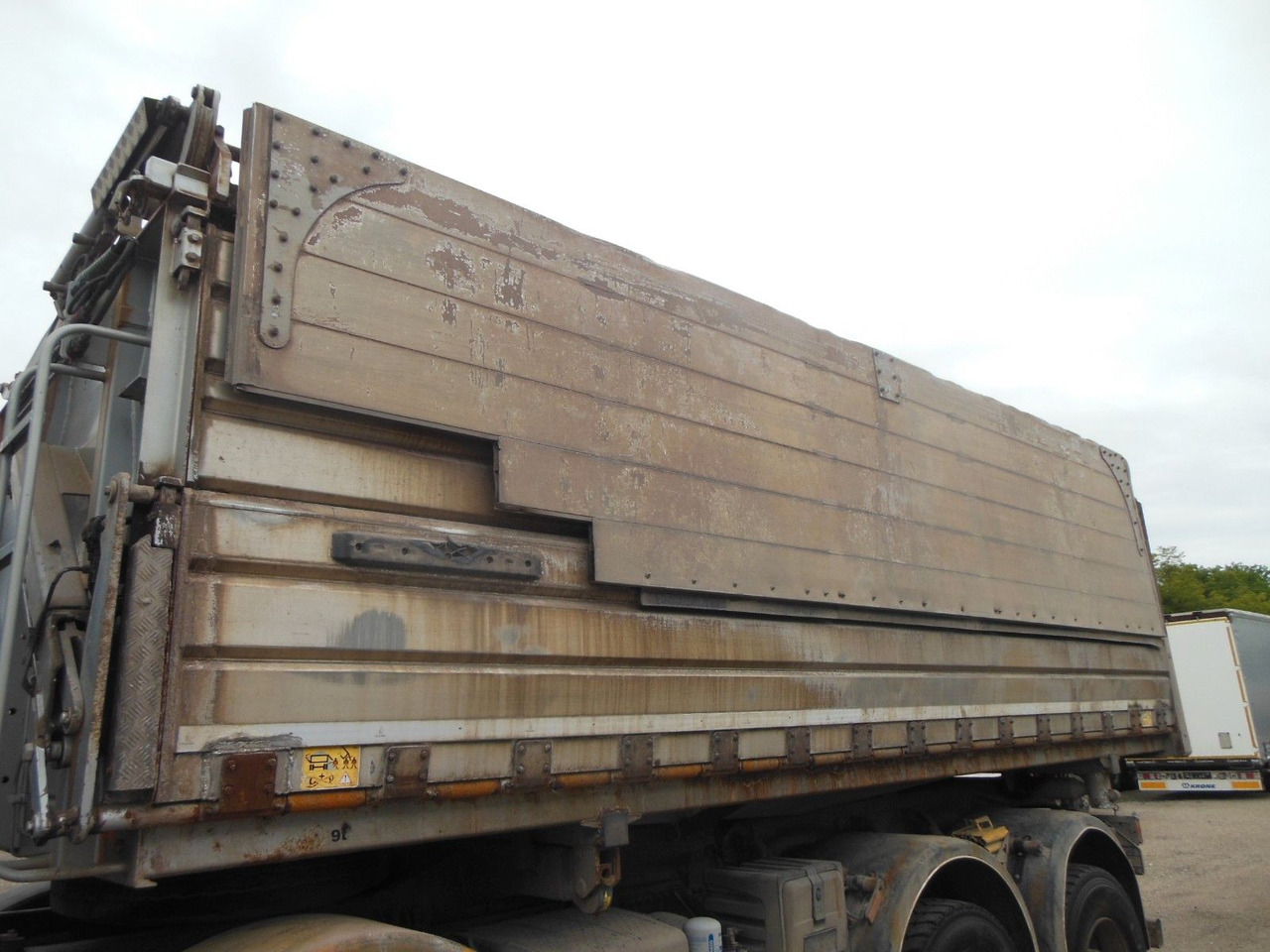 Locação financeira de Mercedes-Benz ACTROS 4144, 8X6, 3 PEDALE, MEILLER, BODRMATIC Mercedes-Benz ACTROS 4144, 8X6, 3 PEDALE, MEILLER, BODRMATIC: foto 14 Locação financeira de Mercedes-Benz ACTROS 4144, 8X6, 3 PEDALE, MEILLER, BODRMATIC Mercedes-Benz ACTROS 4144, 8X6, 3 PEDALE, MEILLER, BODRMATIC: foto 14