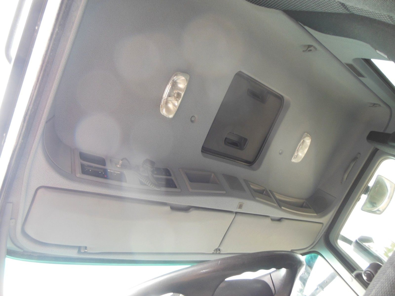 Locação financeira de Mercedes-Benz ACTROS 4144, 8X6, 3 PEDALE, MEILLER, BODRMATIC Mercedes-Benz ACTROS 4144, 8X6, 3 PEDALE, MEILLER, BODRMATIC: foto 18 Locação financeira de Mercedes-Benz ACTROS 4144, 8X6, 3 PEDALE, MEILLER, BODRMATIC Mercedes-Benz ACTROS 4144, 8X6, 3 PEDALE, MEILLER, BODRMATIC: foto 18