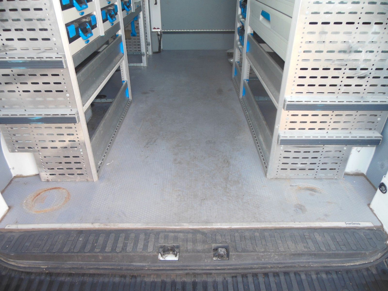 Locação financeira de Renault Master 2,3 DCI, Mobile Werkstatt Renault Master 2,3 DCI, Mobile Werkstatt: foto 13 Locação financeira de Renault Master 2,3 DCI, Mobile Werkstatt Renault Master 2,3 DCI, Mobile Werkstatt: foto 13