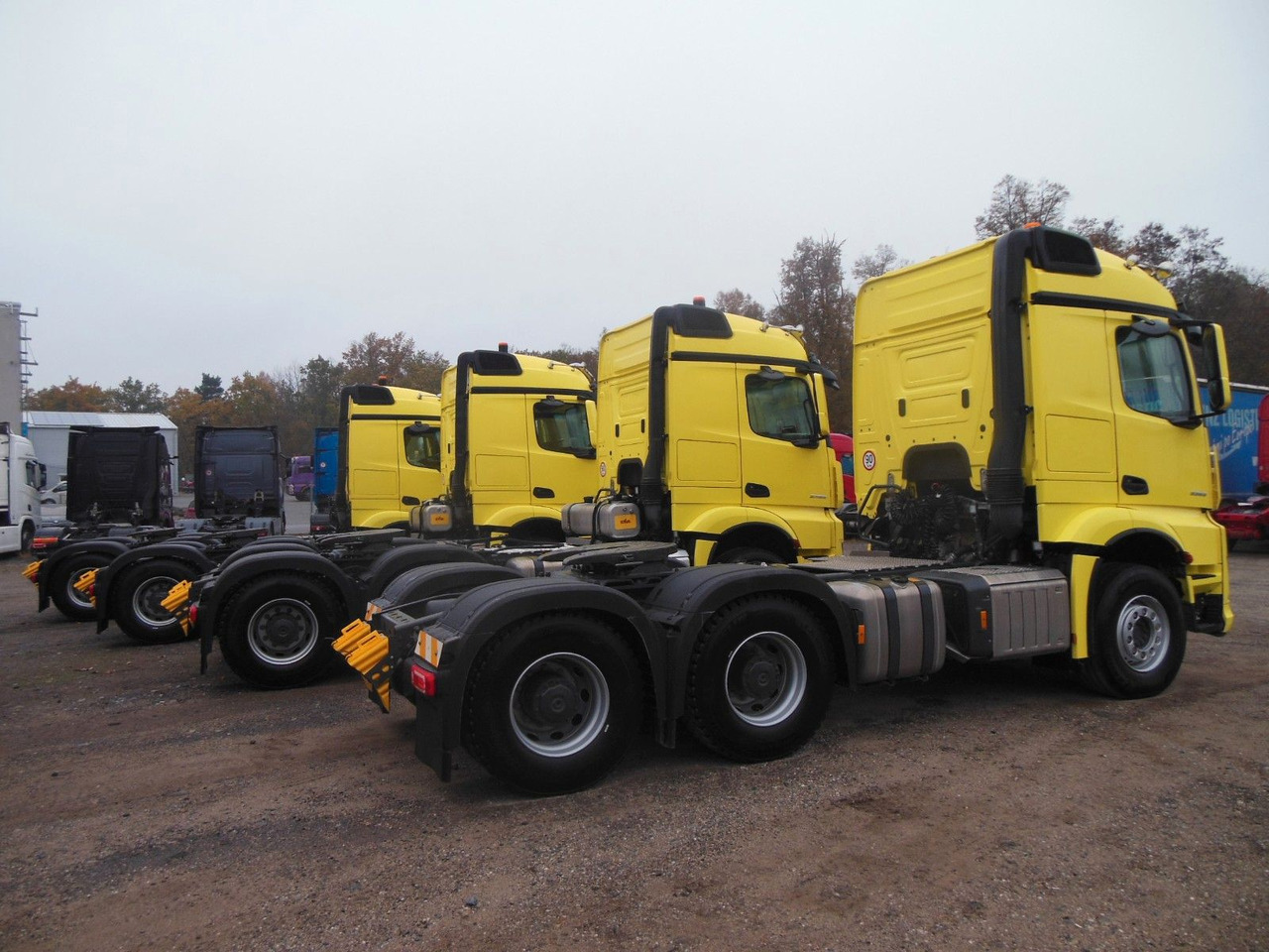 Mercedes-Benz 3353 ACTROS, 6X4, TRK, SET 120 TON, WIE NEUE!E!! - Tractor: foto 3 Mercedes-Benz 3353 ACTROS, 6X4, TRK, SET 120 TON, WIE NEUE!E!! - Tractor: foto 3