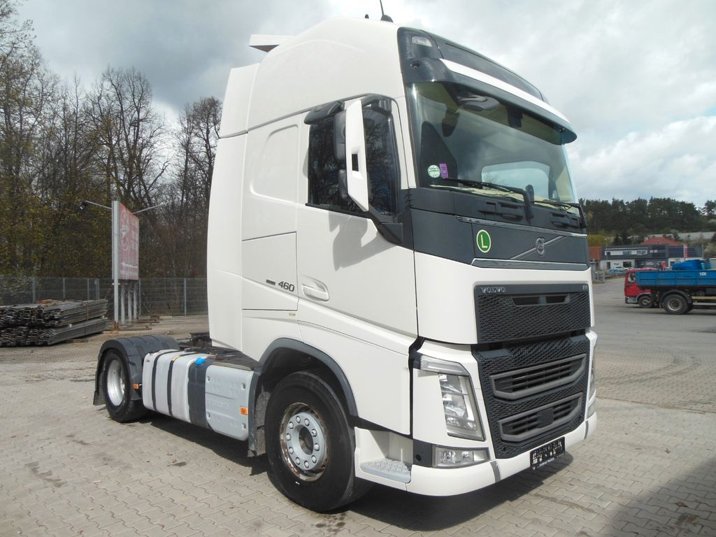 Volvo FH 13/460, GLOBE XL Volvo FH 13/460, GLOBE XL - Tractor: foto 2 Volvo FH 13/460, GLOBE XL Volvo FH 13/460, GLOBE XL - Tractor: foto 2