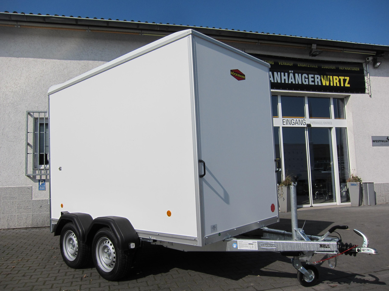Böckmann Koffer KT 3015/20 H weiß 301x150x202cm (M) 2000kg WCF 100 km/H - Reboque furgão: foto 2 Böckmann Koffer KT 3015/20 H weiß 301x150x202cm (M) 2000kg WCF 100 km/H - Reboque furgão: foto 2