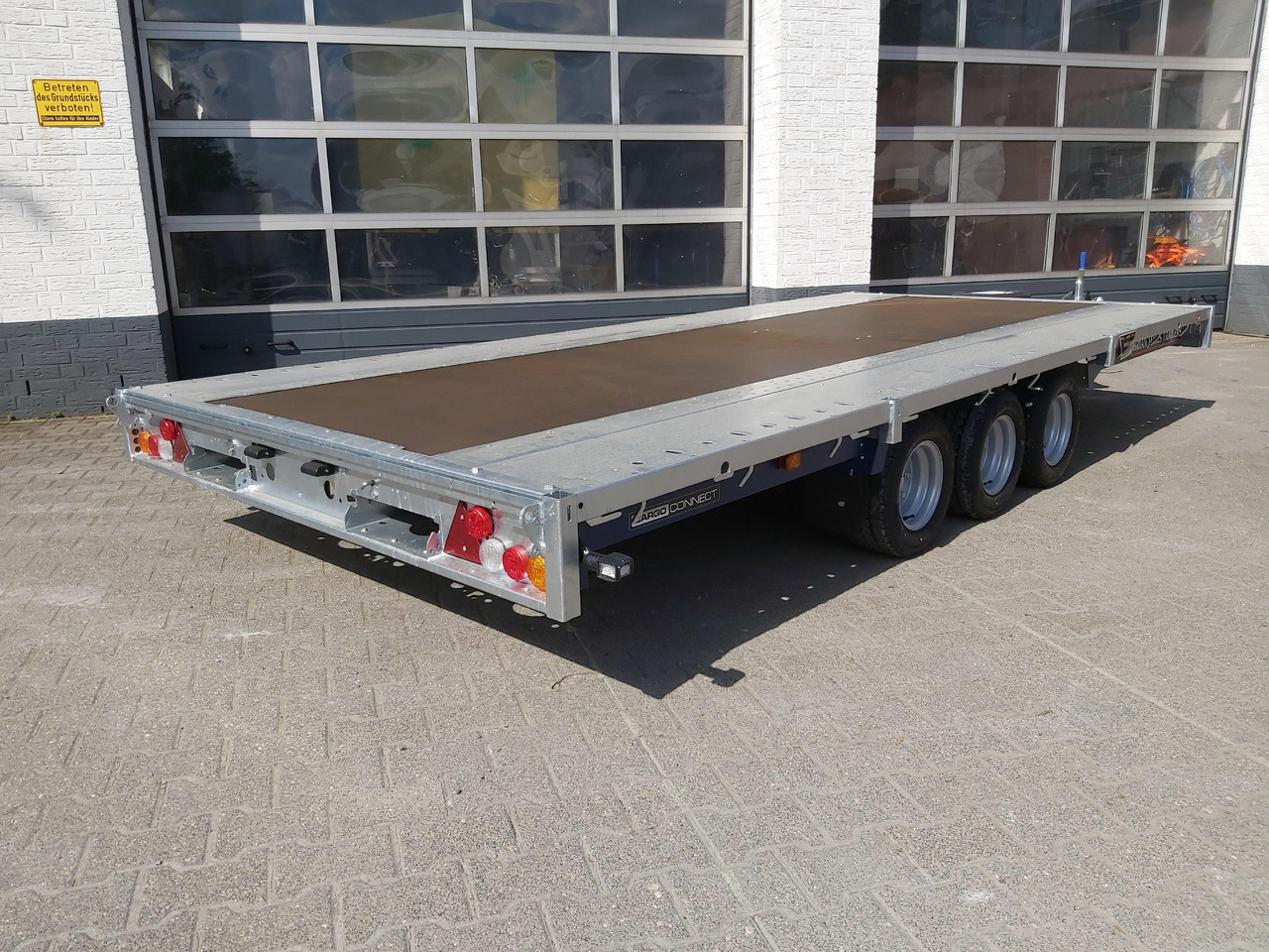 Brian James Trailer CarGO Connect 450x210cm Tridem 10" 3500kg Modell 22 - Reboque plataforma/ Caixa aberta: foto 3 Brian James Trailer CarGO Connect 450x210cm Tridem 10" 3500kg Modell 22 - Reboque plataforma/ Caixa aberta: foto 3