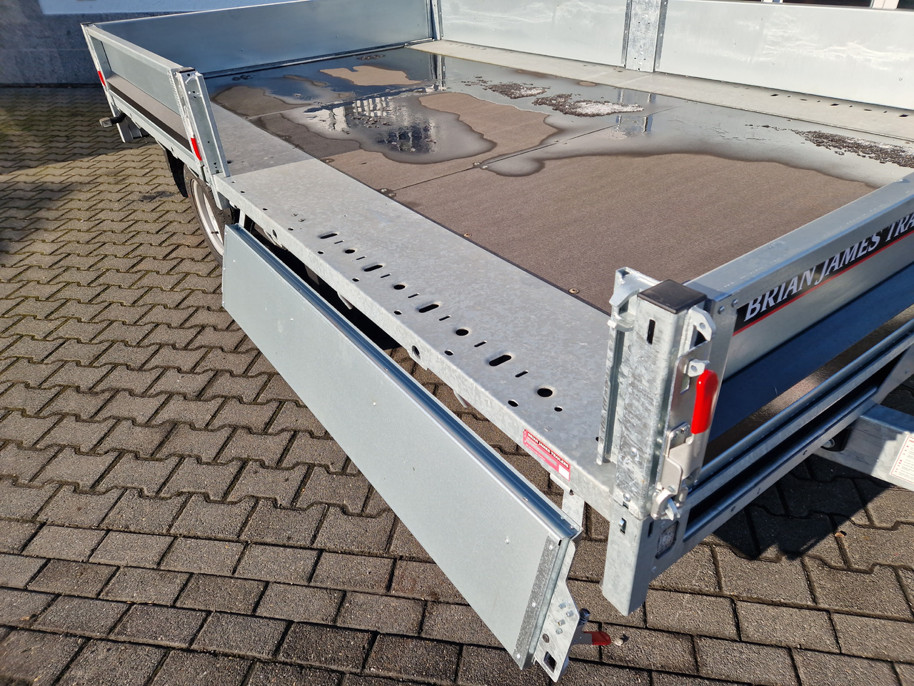 Brian James Trailer Connect 360x215x30cm Blackline Bordwände LED 12" (L) 3500kg - Reboque plataforma/ Caixa aberta: foto 3 Brian James Trailer Connect 360x215x30cm Blackline Bordwände LED 12" (L) 3500kg - Reboque plataforma/ Caixa aberta: foto 3