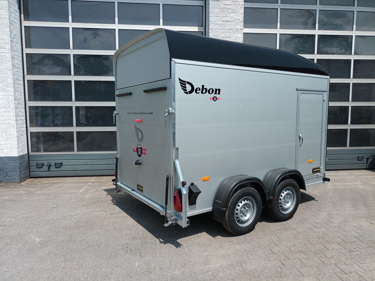 Cargo Roadster 500+ 312x167x199cm Alu Poly black Seitentür Pullman 100km/H 2600kg - Reboque para carros: foto 3 Cargo Roadster 500+ 312x167x199cm Alu Poly black Seitentür Pullman 100km/H 2600kg - Reboque para carros: foto 3