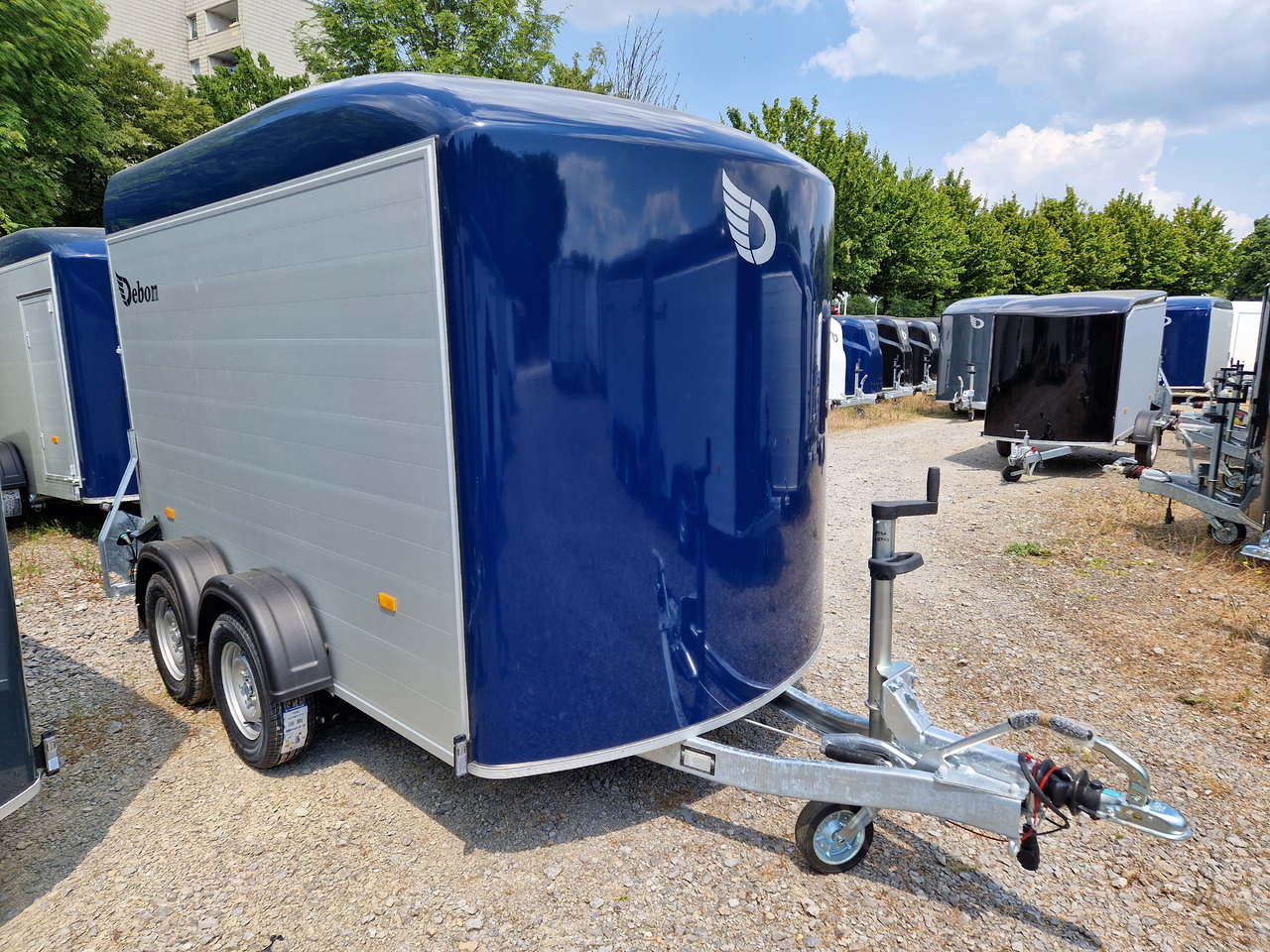 Cargo Roadster 500 312x167x199cm Alu Poly royalblue Pullman 100 km/H 2000kg Abverkauf - Reboque furgão: foto 1 Cargo Roadster 500 312x167x199cm Alu Poly royalblue Pullman 100 km/H 2000kg Abverkauf - Reboque furgão: foto 1