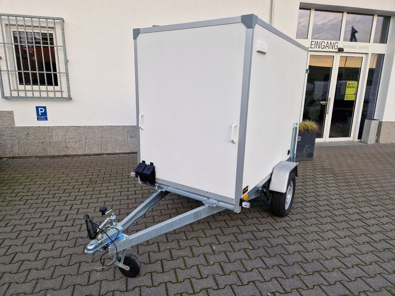 Kargo F7520D 204x114x150cm Zurrsystem (XS) 750kg 100km/H Modell 2024 - Reboque furgão: foto 2 Kargo F7520D 204x114x150cm Zurrsystem (XS) 750kg 100km/H Modell 2024 - Reboque furgão: foto 2