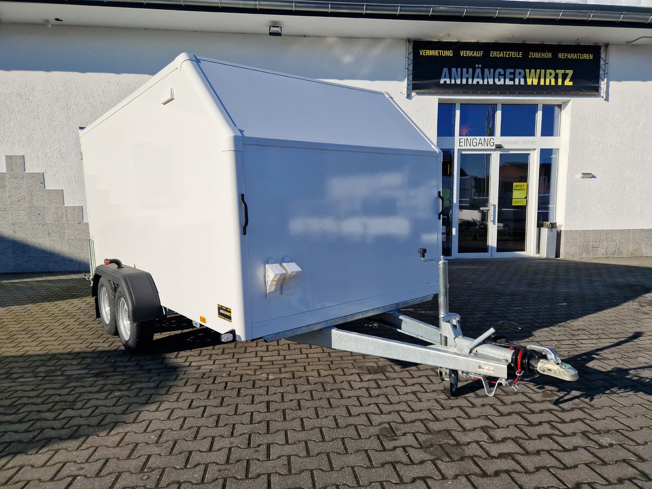Locação financeira de  Kargo FS2740/180HTL 405x200x180cm GFK Zurrsystem 100km/H (XL) 2700kg Kargo FS2740/180HTL 405x200x180cm GFK Zurrsystem 100km/H (XL) 2700kg: foto 16