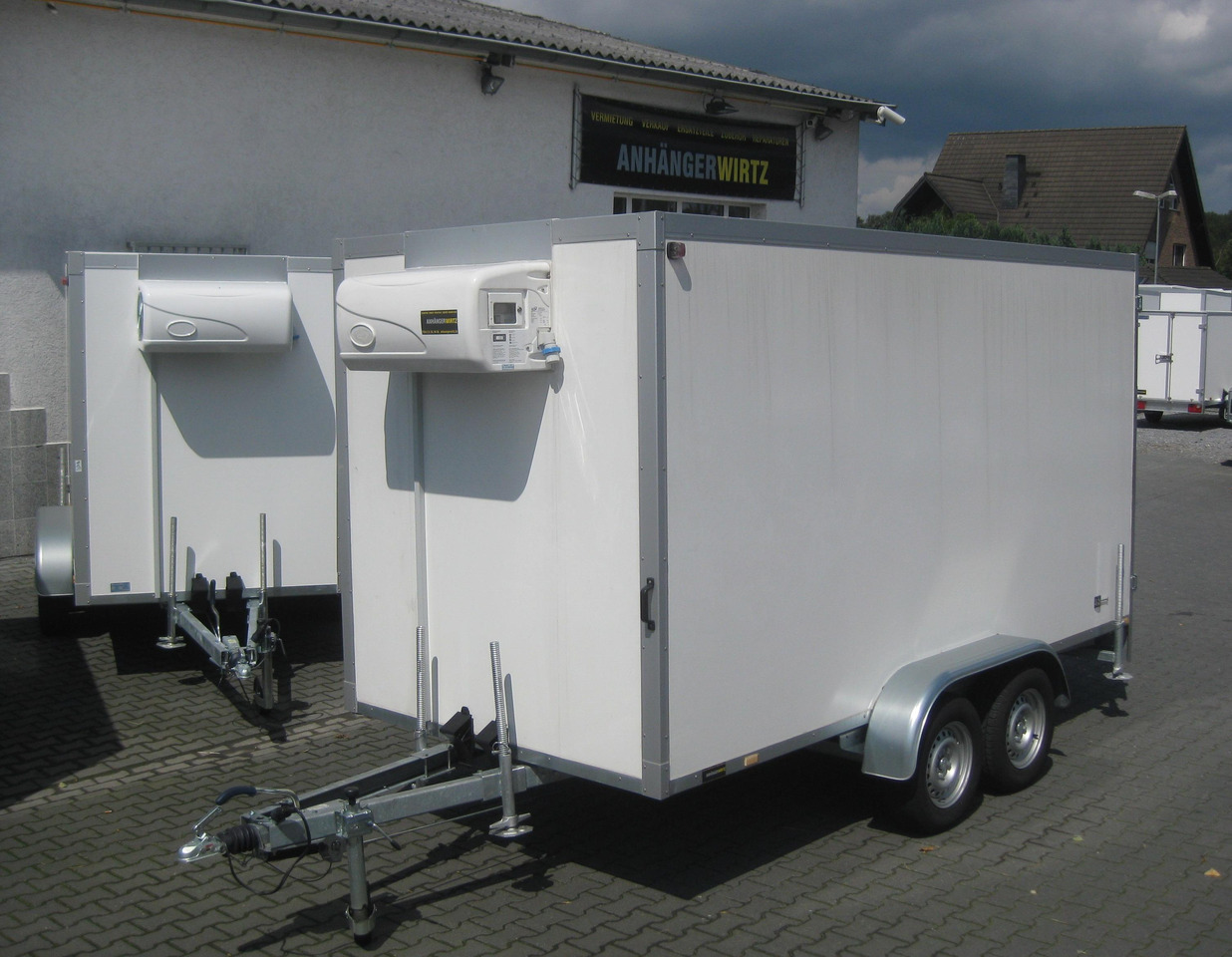 Kühlanhänger AZKF 2740/180 395x178x200cm Govi Kühlaggregat 5 60 Frioliner Modell 2023 - Reboque frigorífico: foto 2 Kühlanhänger AZKF 2740/180 395x178x200cm Govi Kühlaggregat 5 60 Frioliner Modell 2023 - Reboque frigorífico: foto 2
