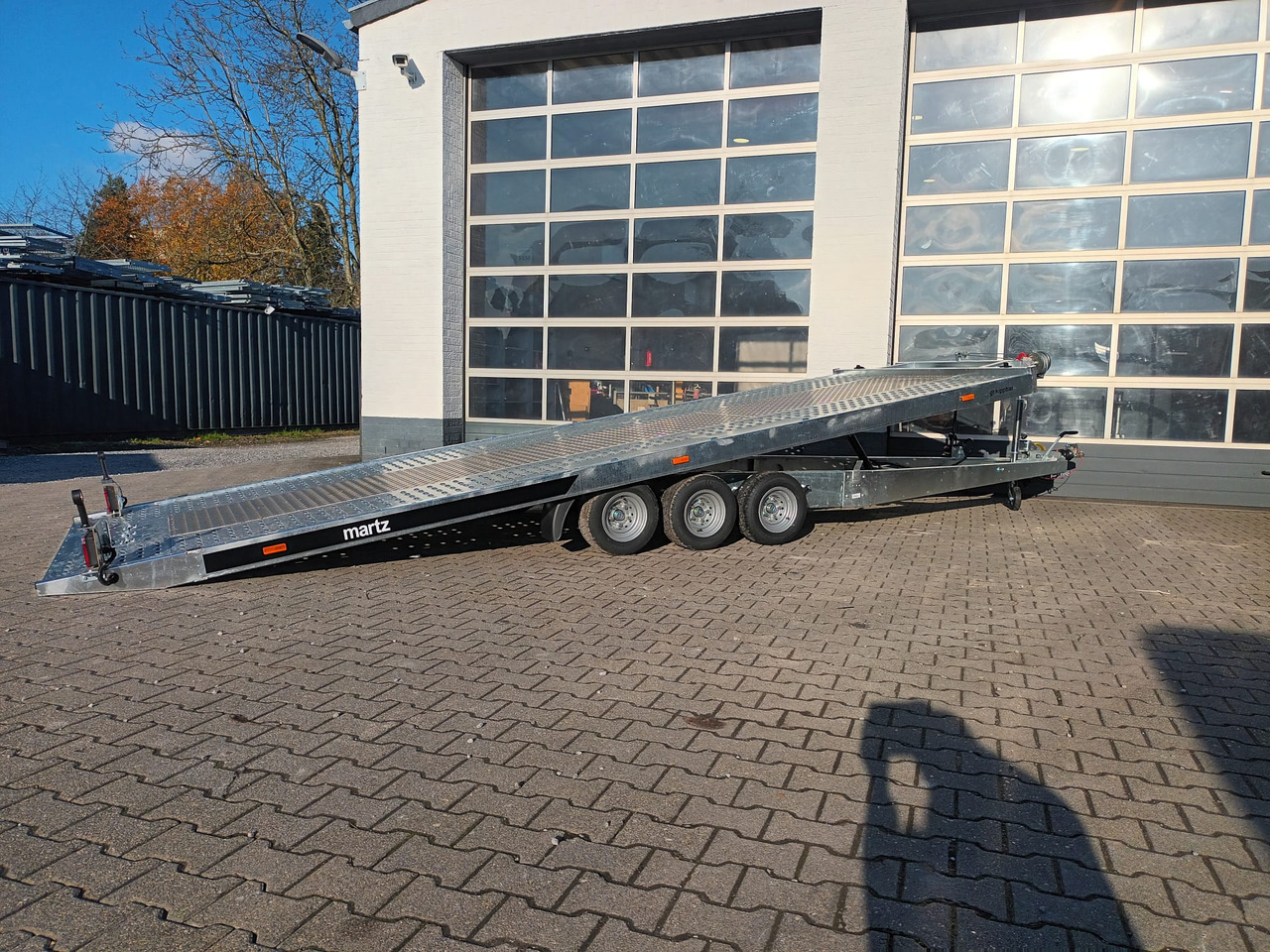 Martz Cartrailer GT KIPP 580/3 3,5T 580x215cm Profi Lohr Stahl & Aluboden Tridem 10" 3500kg 100km/H - Reboque transporte de veículos: foto 1 Martz Cartrailer GT KIPP 580/3 3,5T 580x215cm Profi Lohr Stahl & Aluboden Tridem 10" 3500kg 100km/H - Reboque transporte de veículos: foto 1