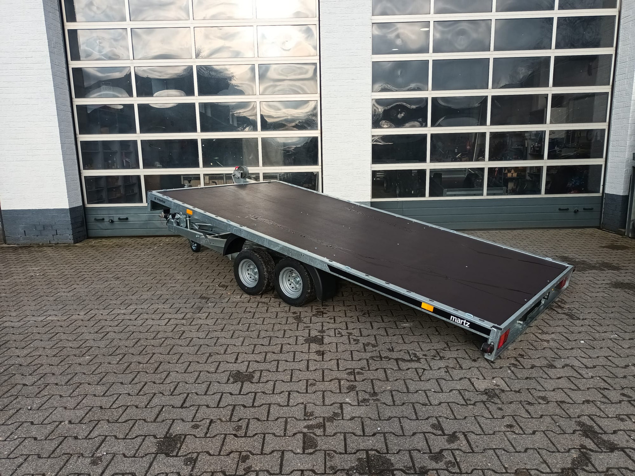 Martz GT kipp 400/2 S 400x215cm easyload ankippbar Auffahrrampen Seilwinde 10" 2700kg - Reboque plataforma/ Caixa aberta: foto 4 Martz GT kipp 400/2 S 400x215cm easyload ankippbar Auffahrrampen Seilwinde 10" 2700kg - Reboque plataforma/ Caixa aberta: foto 4