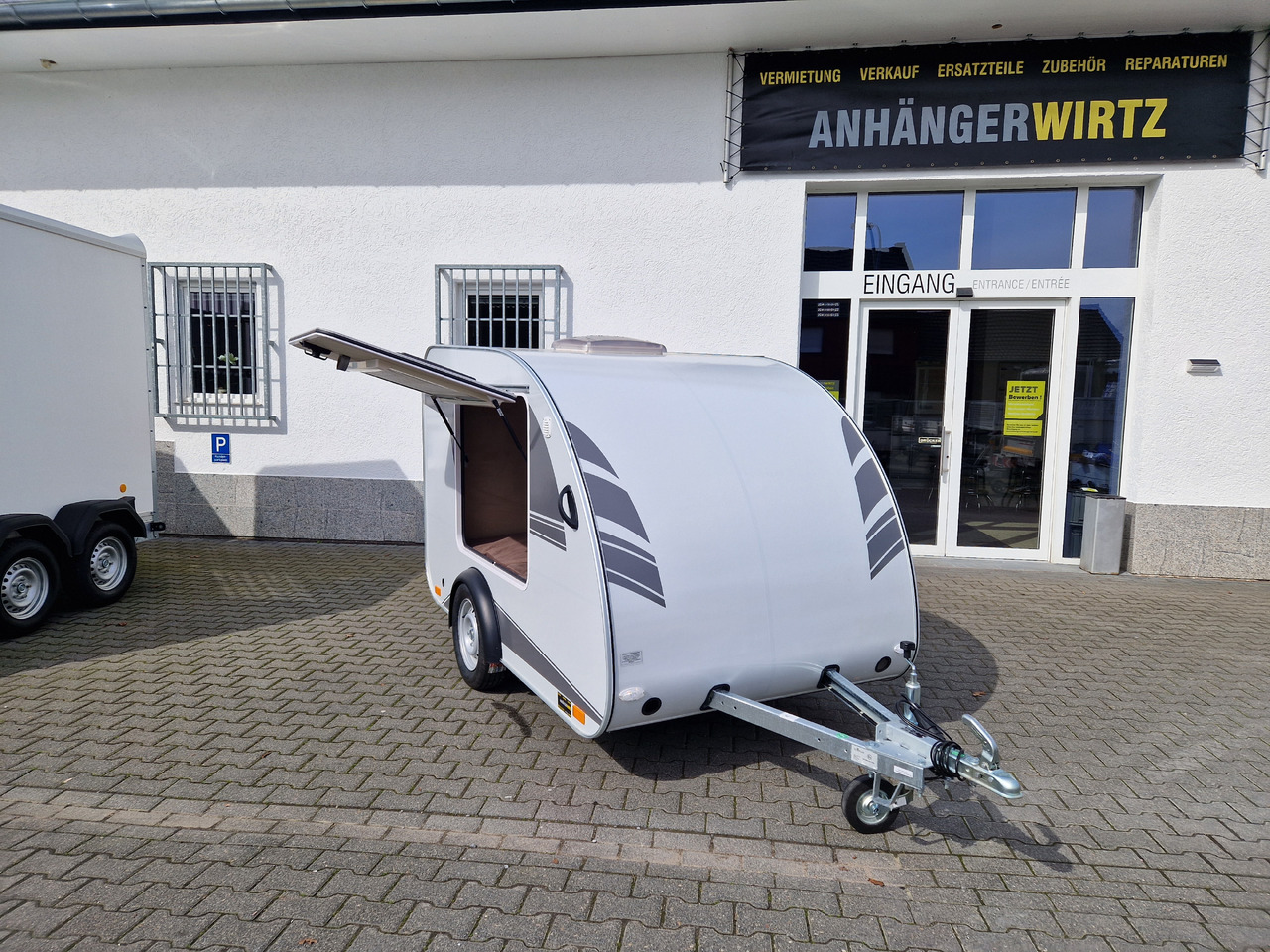 Mini Camper Mini Tommy TMC25 Basic 252x140x121cm 100 km/H 750kg ungebremst Januar AKTION - Caravana: foto 1 Mini Camper Mini Tommy TMC25 Basic 252x140x121cm 100 km/H 750kg ungebremst Januar AKTION - Caravana: foto 1