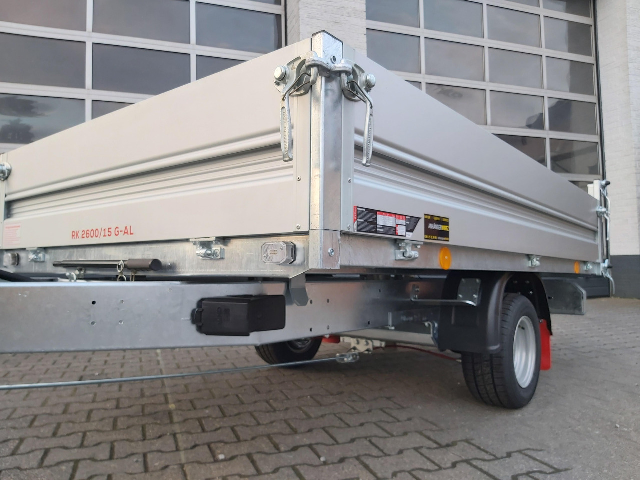 Pongratz Kipper RK 2600/15 G-AL 260x151x36cm Stahlboden Pendelklappe 10" 1500kg Aktion - Reboque basculante: foto 4 Pongratz Kipper RK 2600/15 G-AL 260x151x36cm Stahlboden Pendelklappe 10" 1500kg Aktion - Reboque basculante: foto 4