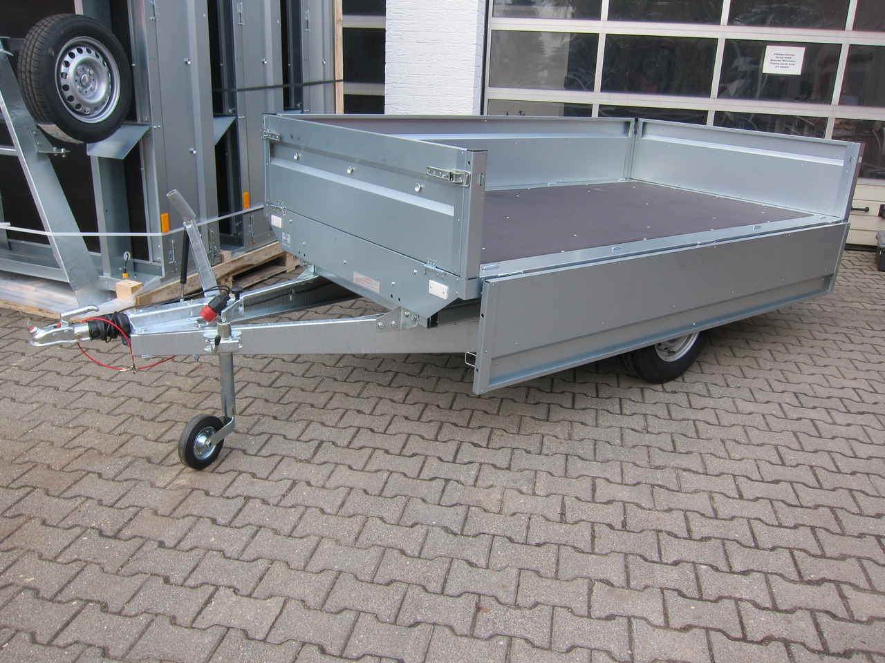 Pritschenanhänger Trailstar Nordica 263 263x144x40cm (S) 1300kg Top Deal AKTION - Reboque para carros: foto 2 Pritschenanhänger Trailstar Nordica 263 263x144x40cm (S) 1300kg Top Deal AKTION - Reboque para carros: foto 2