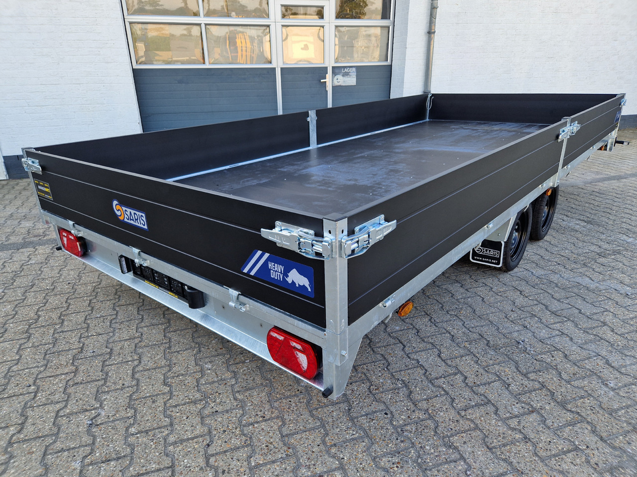 Reboque plataforma/ Caixa aberta Saris PL HD 506 224 3500 2 506x224x35cm heavy duty blackline LED Beleuchtung (XXL) 3500kg: foto 11