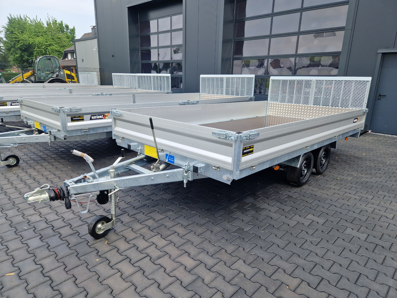 Variant Maschinentransporter 3542 UX Maxi Load Tandem Parabelfeder LED Felgen black 3500kg - Reboque porta máquinas: foto 1 Variant Maschinentransporter 3542 UX Maxi Load Tandem Parabelfeder LED Felgen black 3500kg - Reboque porta máquinas: foto 1