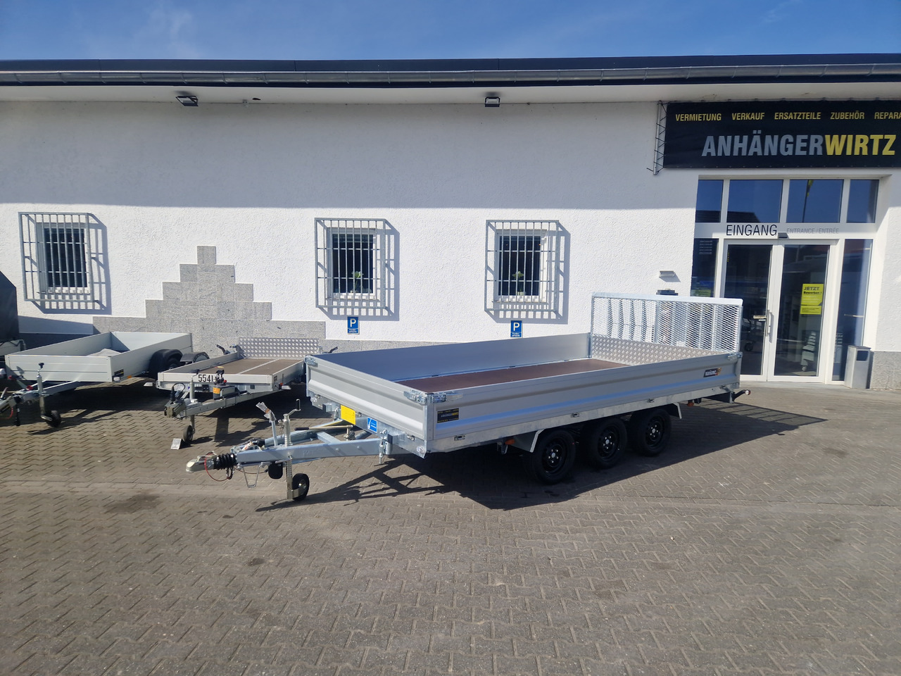 Reboque basculante Variant Maschinentransporter 3543 UX Maxi Load LED Tridem Parabelfederung 3500kg: foto 10 Reboque basculante Variant Maschinentransporter 3543 UX Maxi Load LED Tridem Parabelfederung 3500kg: foto 10