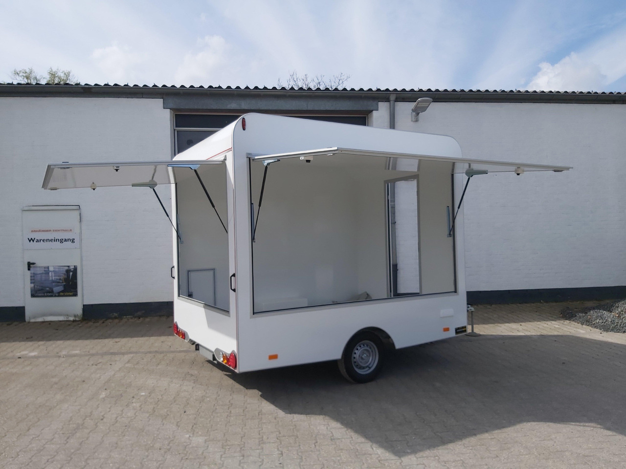 Roulote bar Verkaufsanhänger VK 302 220 aero retro 300x220x230cm 2 Verkaufsklappen DIY Leer PVC Boden 1300kg: foto 16