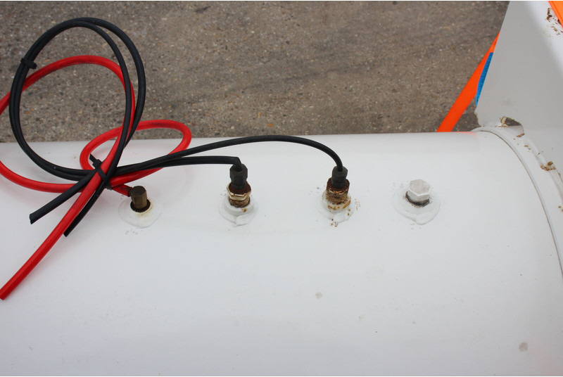 TERMO King / CARRIER - Camião cisterna: foto 5 TERMO King / CARRIER - Camião cisterna: foto 5