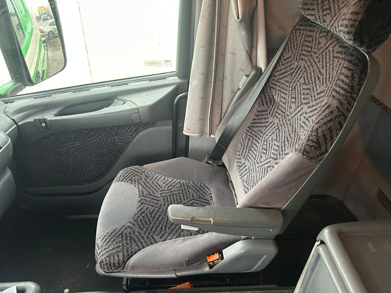 Tractor Scania R114.380: foto 18 Tractor Scania R114.380: foto 18