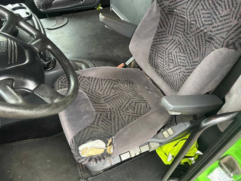 Tractor Scania R114.380: foto 17 Tractor Scania R114.380: foto 17