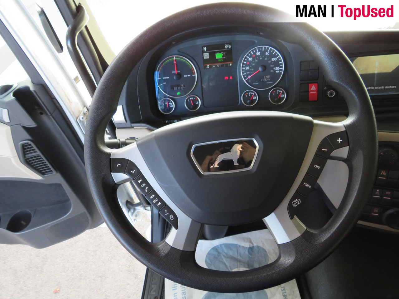 MAN eTGM 26.360 E 6X2-4 LL Kühlkoffer Klima Luftfeder - Camião frigorífico, Camião eléctrico: foto 5 MAN eTGM 26.360 E 6X2-4 LL Kühlkoffer Klima Luftfeder - Camião frigorífico, Camião eléctrico: foto 5